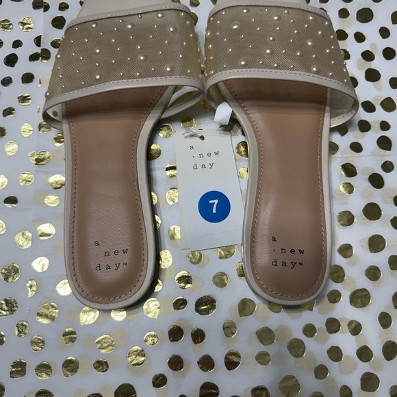 A New Day Tan Sandals Versatile Comfort - Picture 2 of 10
